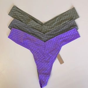 SKIMS-Logo Mesh Thong